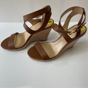 NWT Michael Kors Kaylee Leather Wedge Luggage Brown Sz 9